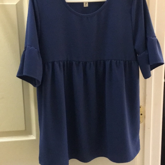 Tunic - Picture 2 of 3